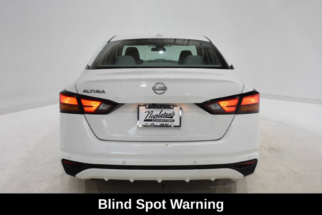 Used 2025 Nissan Altima 2.5 SV FWD image 5