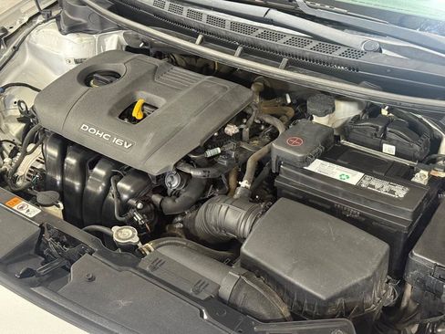 Used 2017 Kia Forte LX w/ LX Popular Package FWD image 32