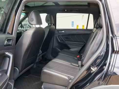 Used 2022 Volkswagen Tiguan SE R-Line AWD/4WD image 16