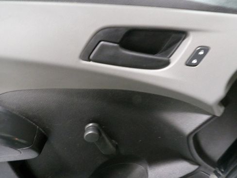 Used 2016 Chevrolet Sonic LS FWD image 7