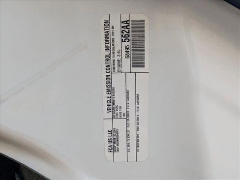 Used 2021 Jeep Grand Cherokee Laredo image 24