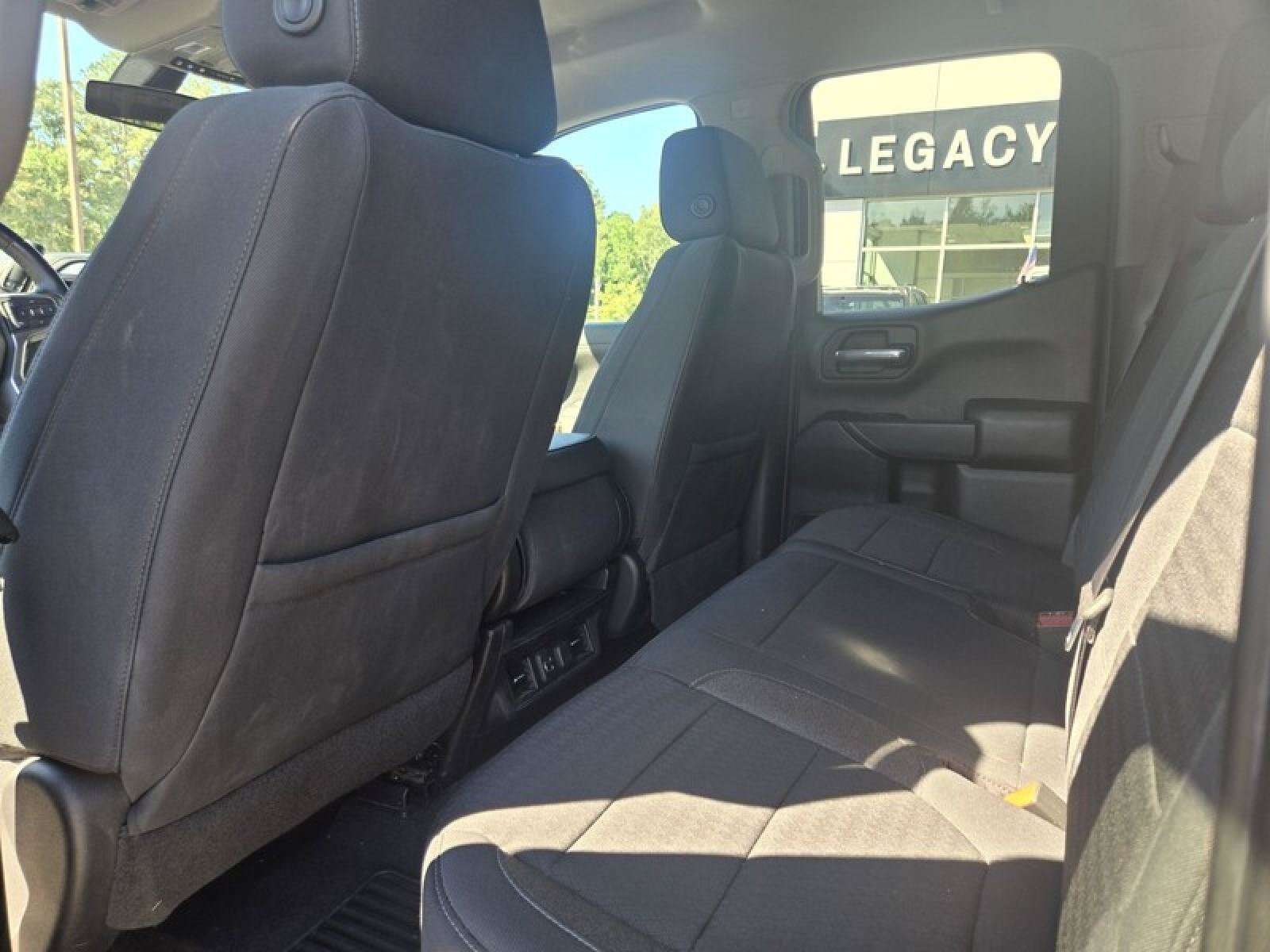 Used 2020 Chevrolet Silverado 1500 LT w/ All-Star Edition AWD/4WD image 21