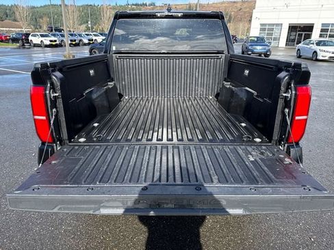 Used 2024 Toyota Tacoma TRD Off-Road image 16