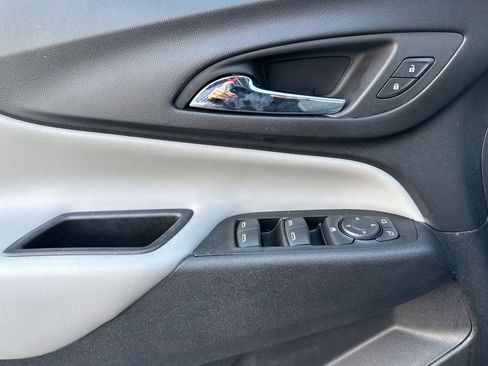 Certified 2022 Chevrolet Equinox LT image 10