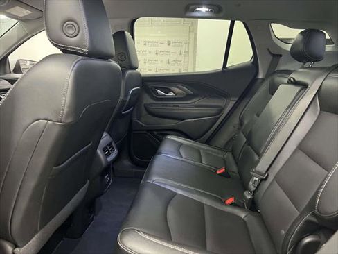 Certified 2023 GMC Terrain SLT image 13