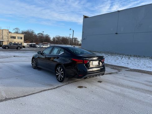 Used 2020 Nissan Altima 2.5 SR image 5