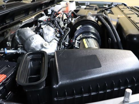 Used 2025 GMC Sierra 2500 AT4 w/ AT4 Preferred Package AWD/4WD image 79