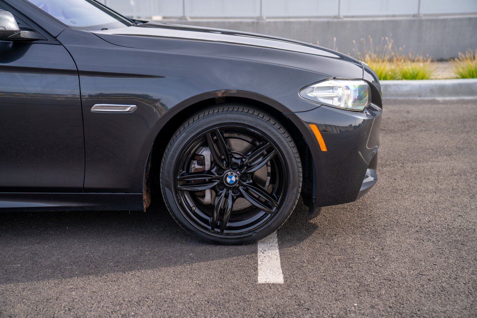 Used 2014 BMW 535i xDrive Sedan AWD/4WD image 9