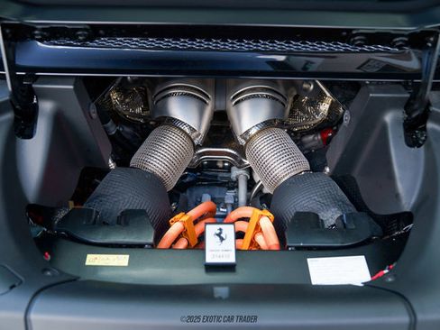 Used 2025 Ferrari 296 GTS image 23