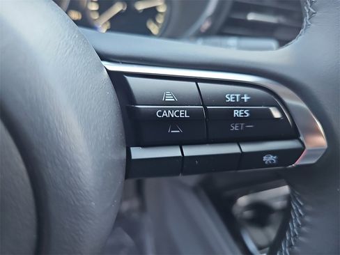 New 2025 MAZDA CX-30 AWD 2.5 S w/ Select Sport Pkg image 18