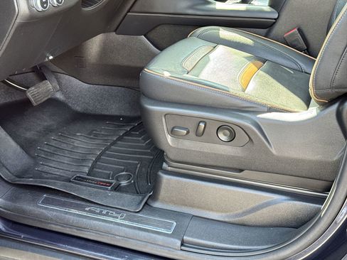 Used 2023 GMC Yukon AT4 w/ AT4 Premium Plus Package image 17