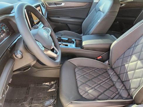 New 2026 Volkswagen Atlas SEL Premium R-Line image 6