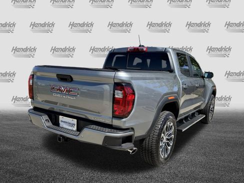 Used 2024 GMC Canyon Denali AWD/4WD image 11