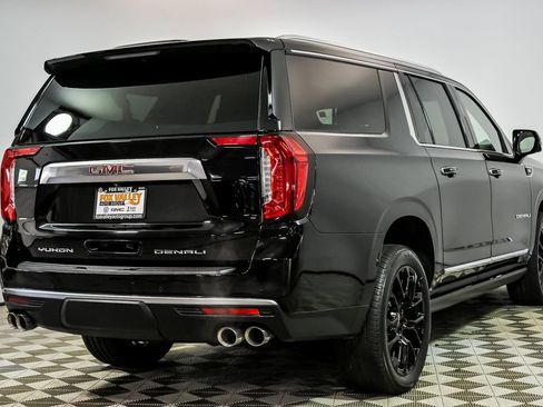 Used 2023 GMC Yukon XL Denali w/ Max Trailering Package AWD/4WD image 8