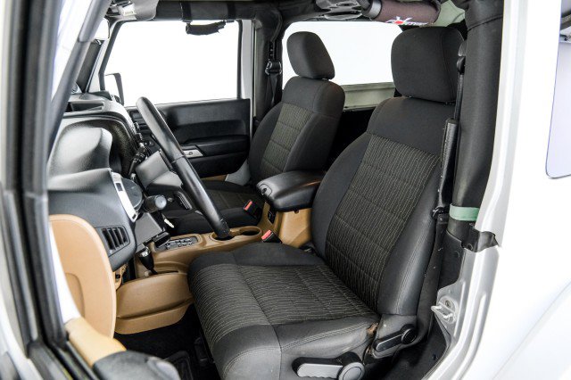 Used 2012 Jeep Wrangler Sahara AWD/4WD image 25