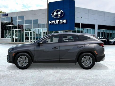 New 2026 Hyundai Tucson Blue SE AWD/4WD image 3