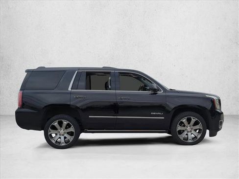 Used 2018 GMC Yukon Denali w/ Open Road Package RWD image 4