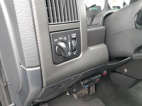 Used 2004 Dodge Ram 3500 Truck SLT w/ Trailer Tow Group image 13