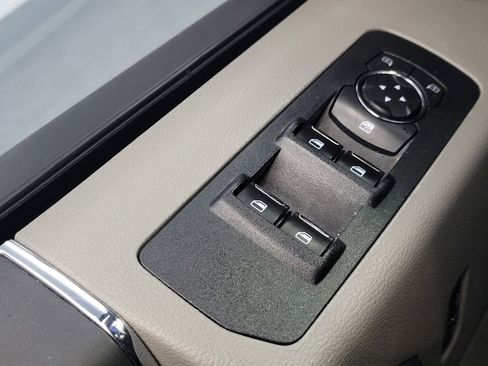 Used 2019 Ford F150 XLT image 27