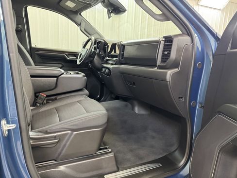 Used 2024 Chevrolet Silverado 1500 LT image 26