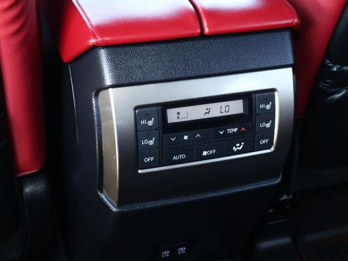 Used 2023 Lexus GX 460 Premium image 14