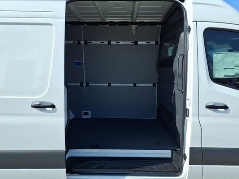 New 2026 Mercedes-Benz Sprinter 2500 image 23