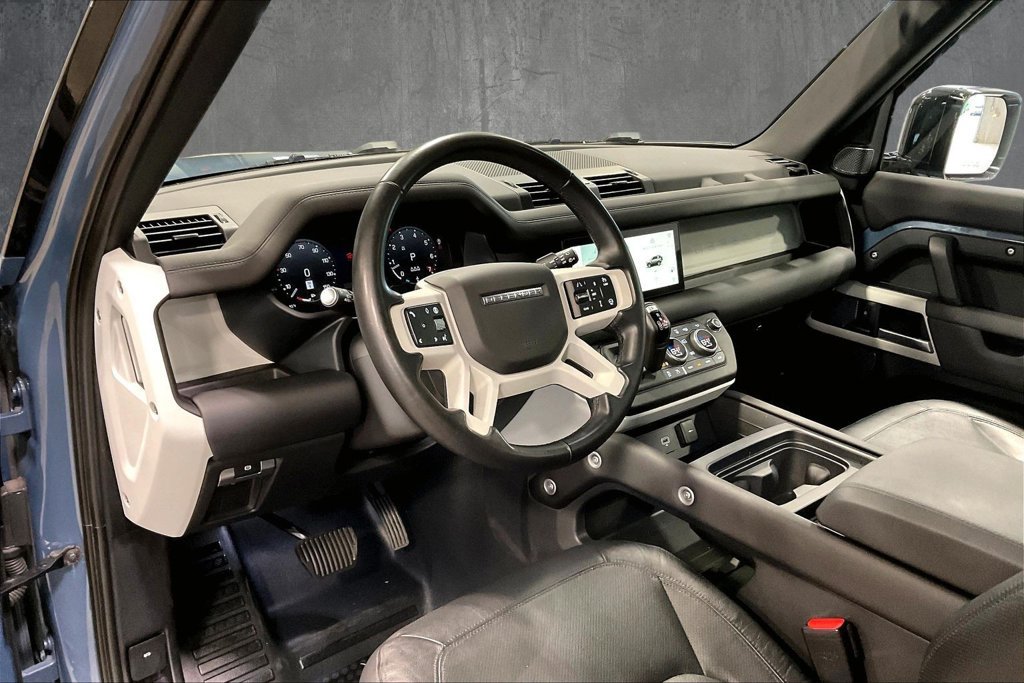 Used 2024 Land Rover Defender 90 S AWD/4WD image 18