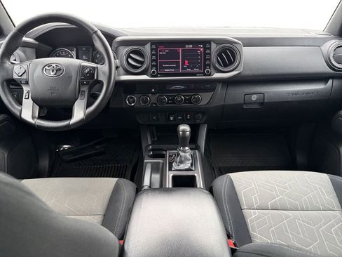 Used 2023 Toyota Tacoma TRD Off-Road AWD/4WD image 12