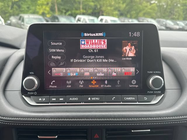 Used 2025 Nissan Rogue SV FWD image 25