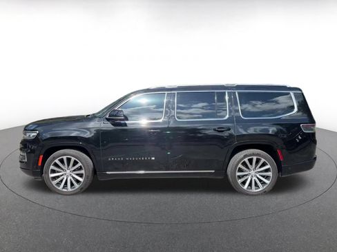 Used 2023 Jeep Grand Wagoneer Series II AWD/4WD image 9