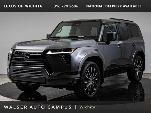 Used 2026 Lexus GX 550 w/ Accessory Package (2T) AWD/4WD image 1