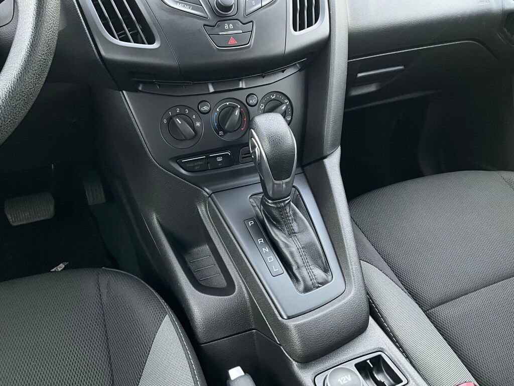 Used 2013 Ford Focus S FWD image 17