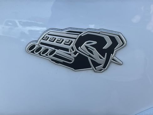 New 2026 RAM 1500 Laramie AWD/4WD image 10