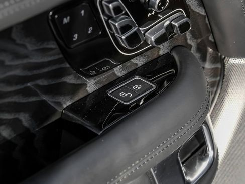 Used 2020 Land Rover Range Rover Autobiography AWD/4WD image 51
