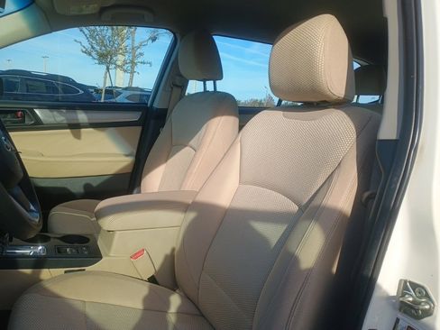 Used 2019 Subaru Outback 2.5i image 13