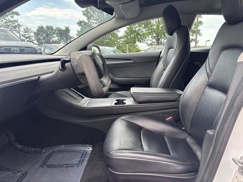 Used 2023 Tesla Model 3 Standard Range RWD image 22