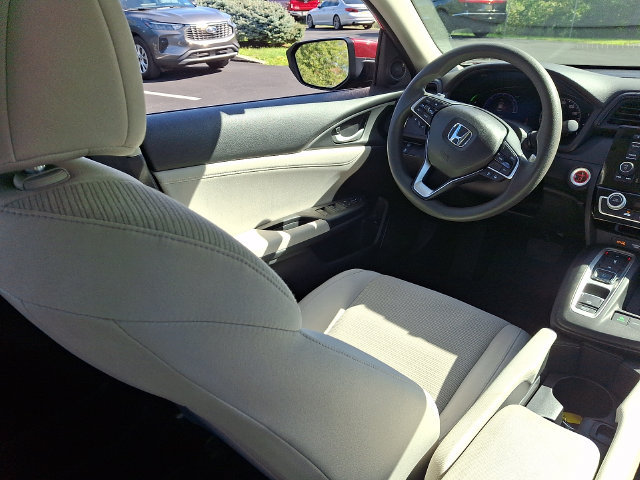Used 2019 Honda Insight LX image 17