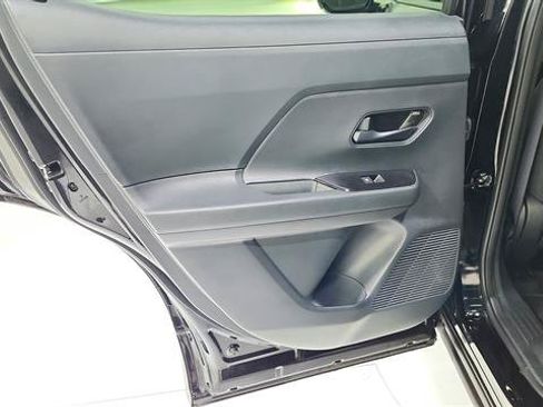 Used 2025 Nissan Kicks S FWD image 21