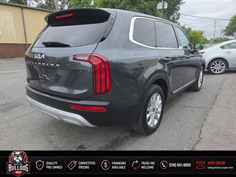 Used 2022 Kia Telluride LX AWD/4WD image 7