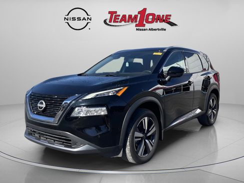 Used 2023 Nissan Rogue SL w/ SL Premium Package image 4