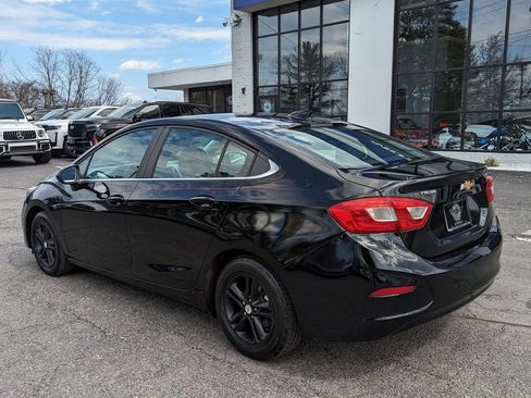 Used 2016 Chevrolet Cruze LT FWD image 10