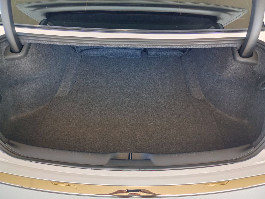 Used 2023 Chrysler 300 Touring RWD image 24