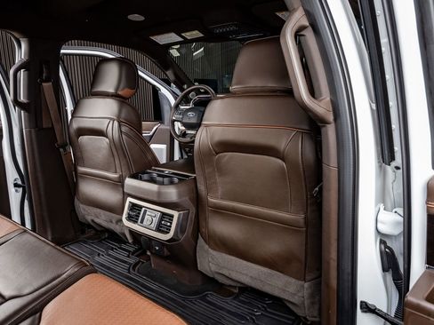 Used 2024 Ford F250 King Ranch w/ Chrome Package image 31