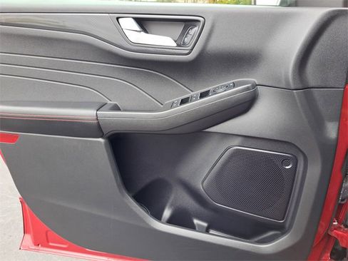 Certified 2023 Ford Escape ST-Line w/ Tech Pack #1 image 23