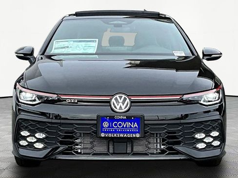 New 2026 Volkswagen GTI SE FWD image 2