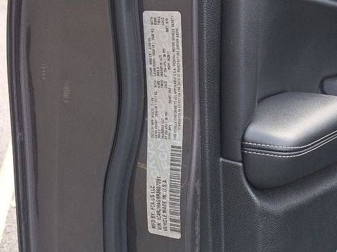 Used 2024 Jeep Grand Cherokee Altitude image 18