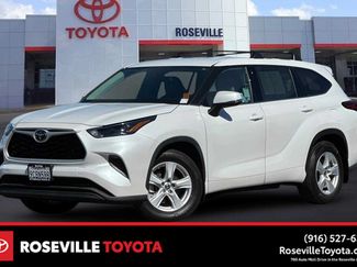 Used 2022 Toyota Highlander L AWD/4WD video 1