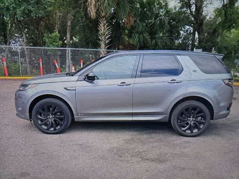 Used 2020 Land Rover Discovery Sport SE R-Dynamic AWD/4WD image 2