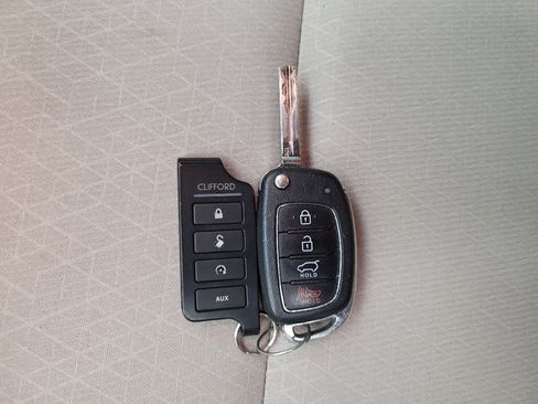 Used 2018 Hyundai Tucson SEL FWD image 32