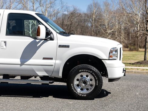 Used 2006 Ford F250 XL image 9
